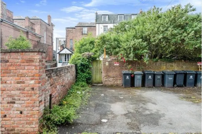 25 Spa Road, Gloucester, photo 12