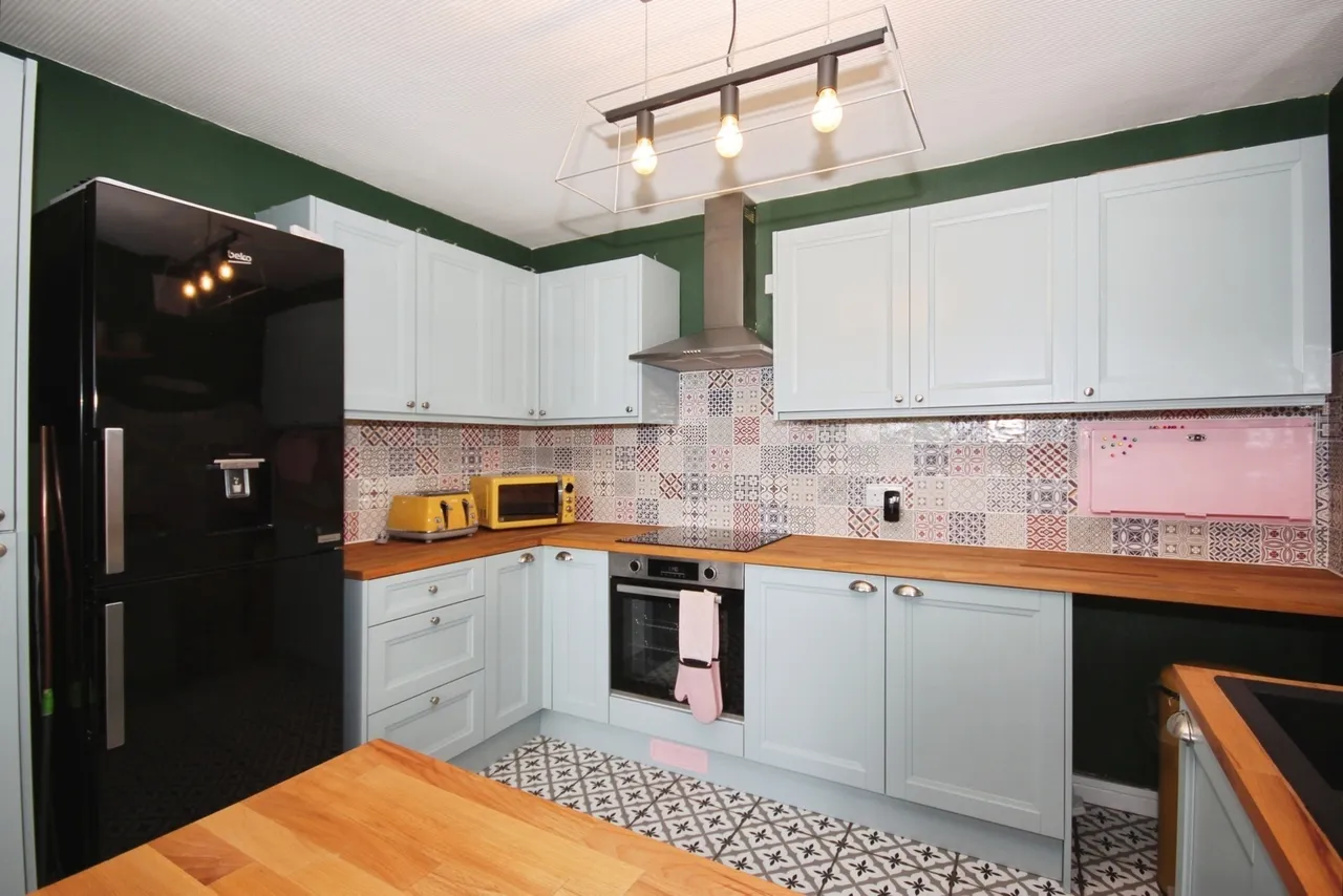 Kenilworth Court, Coventry, West Midlands, CV3, photo 12