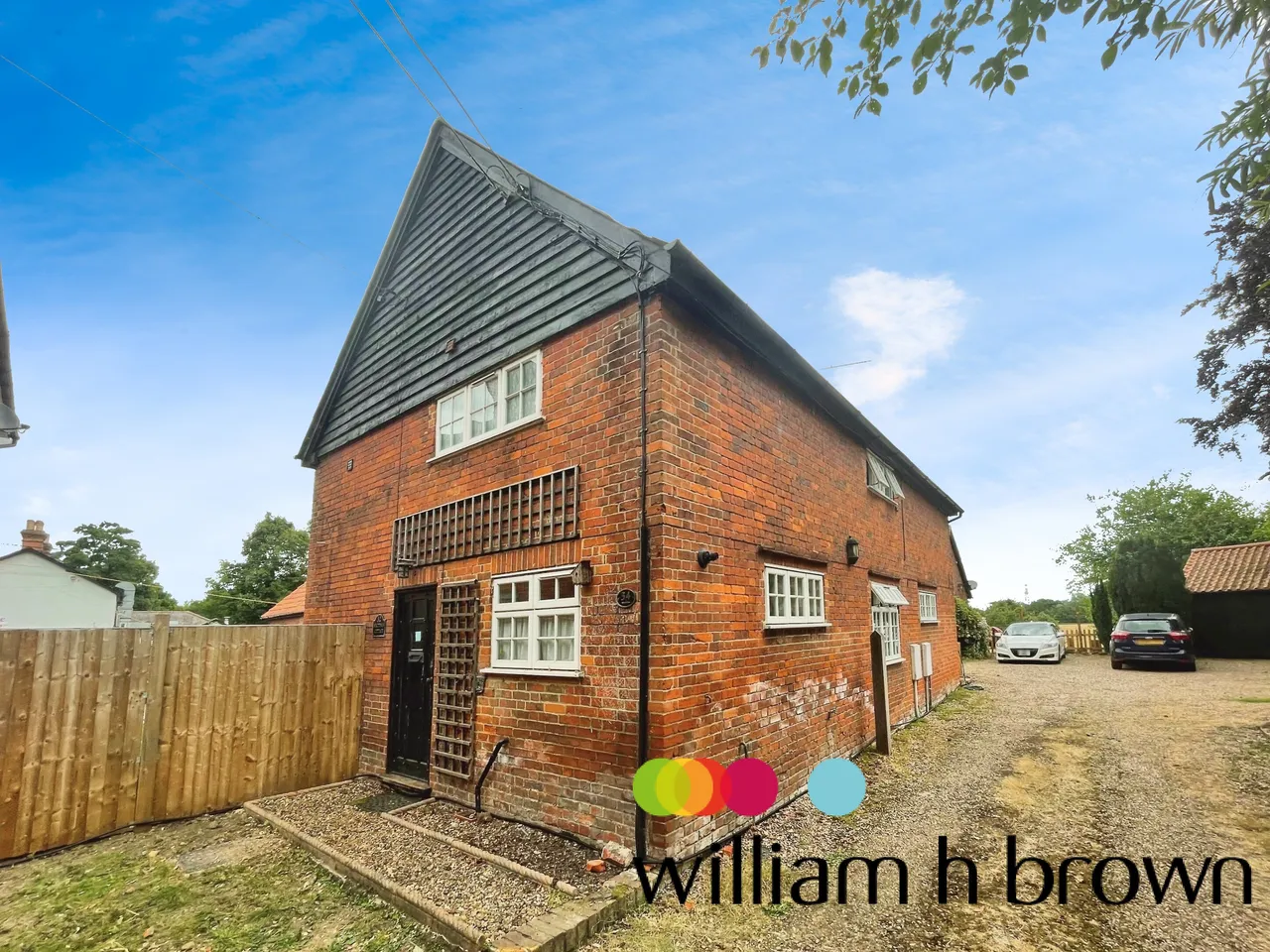 2 bed house to rent — LOWER HOLT STREET, EARLS COLNE, COLCHESTER