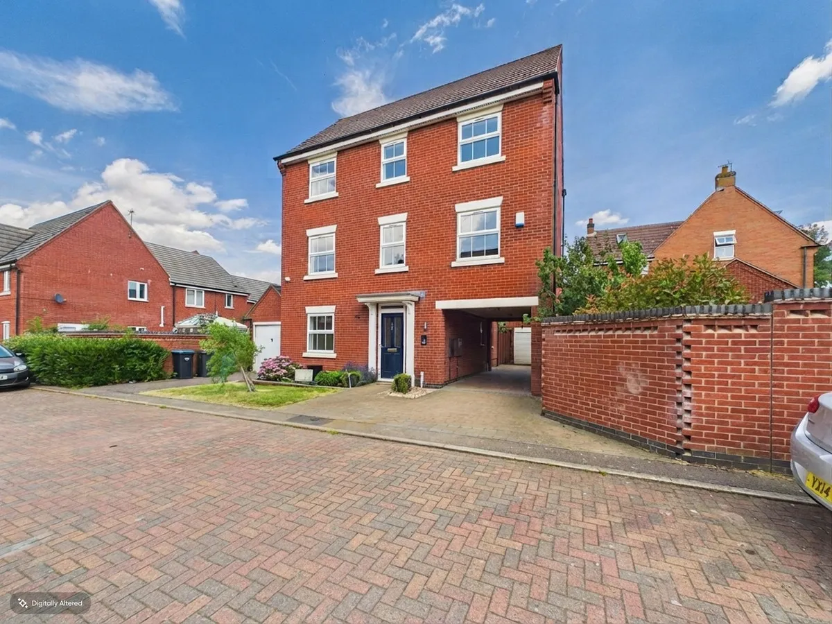 5 bed house for sale, Coltsfoot Way, Broughton Astley, LE9
