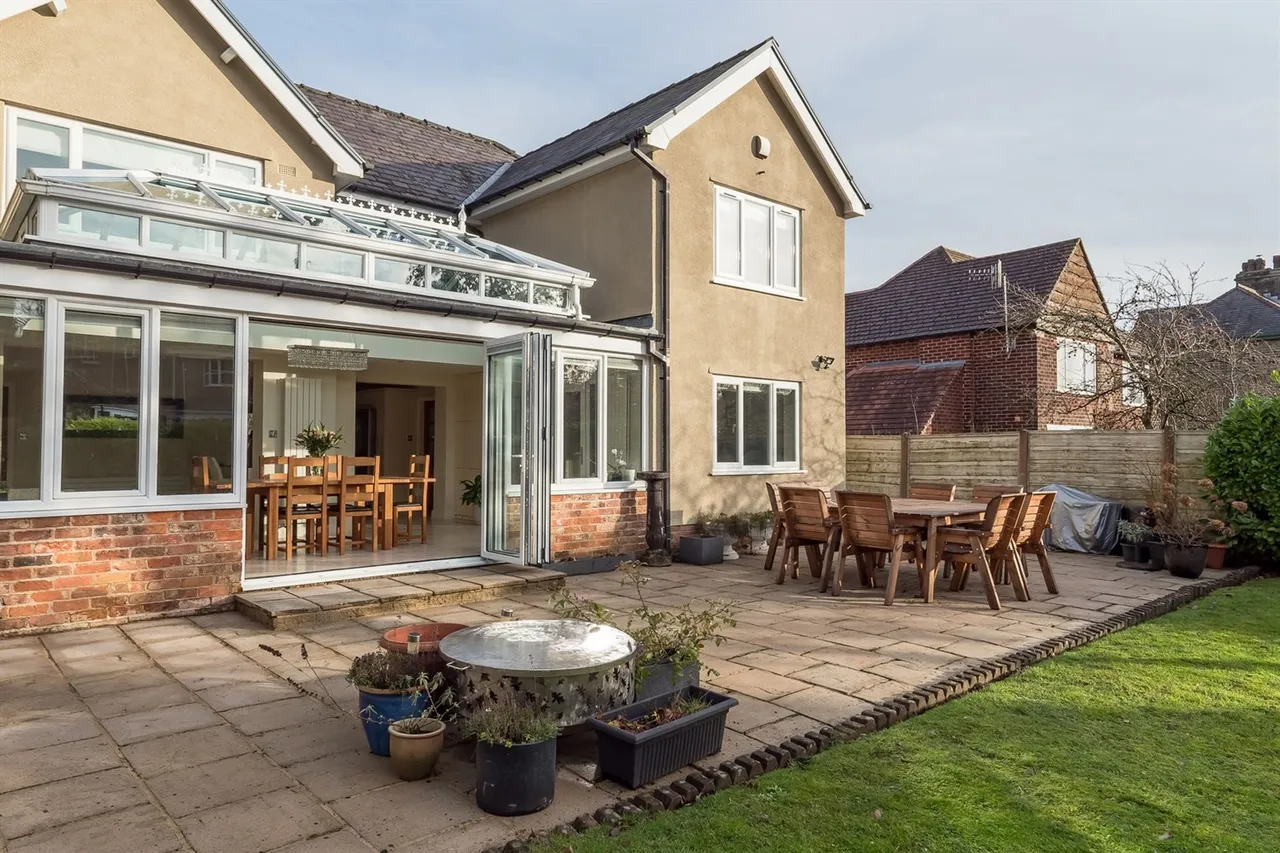 Lightwood Road, Buxton, photo 26