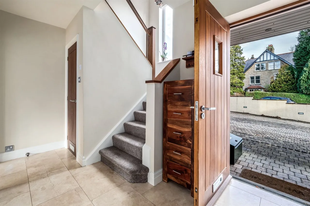 Lightwood Road, Buxton, photo 34