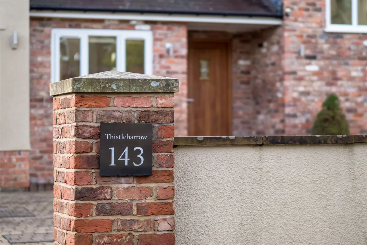 Lightwood Road, Buxton, photo 3