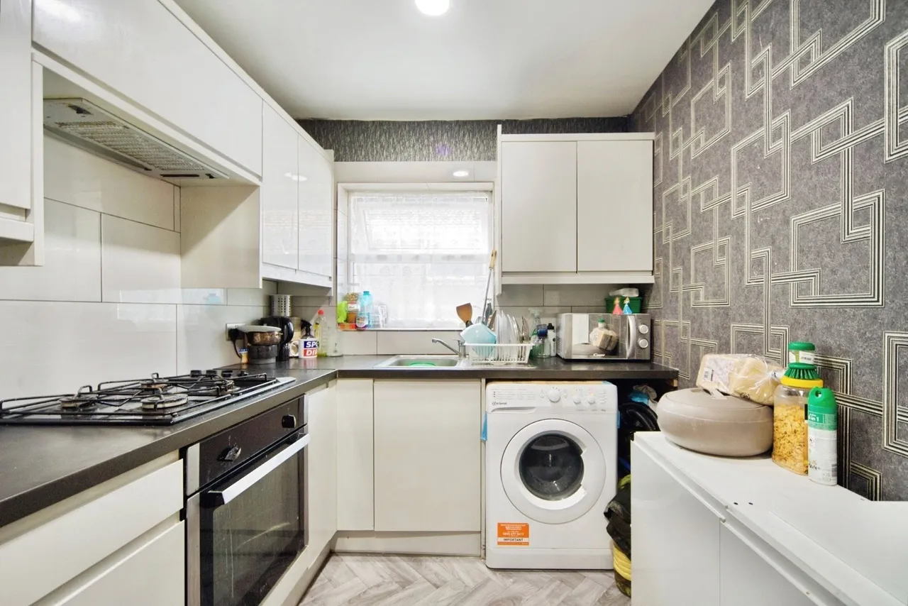 South Esk Road, Forest Gate, E7, photo 3