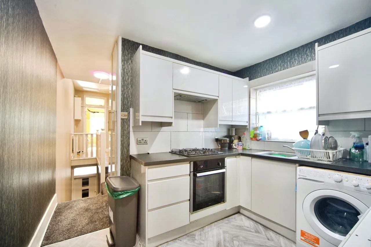 South Esk Road, Forest Gate, E7, photo 10