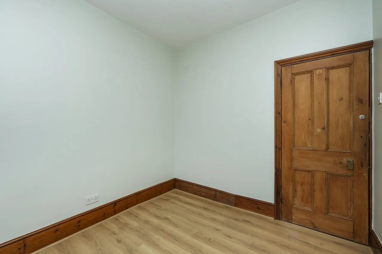 Minard Road, London, SE6, photo 12