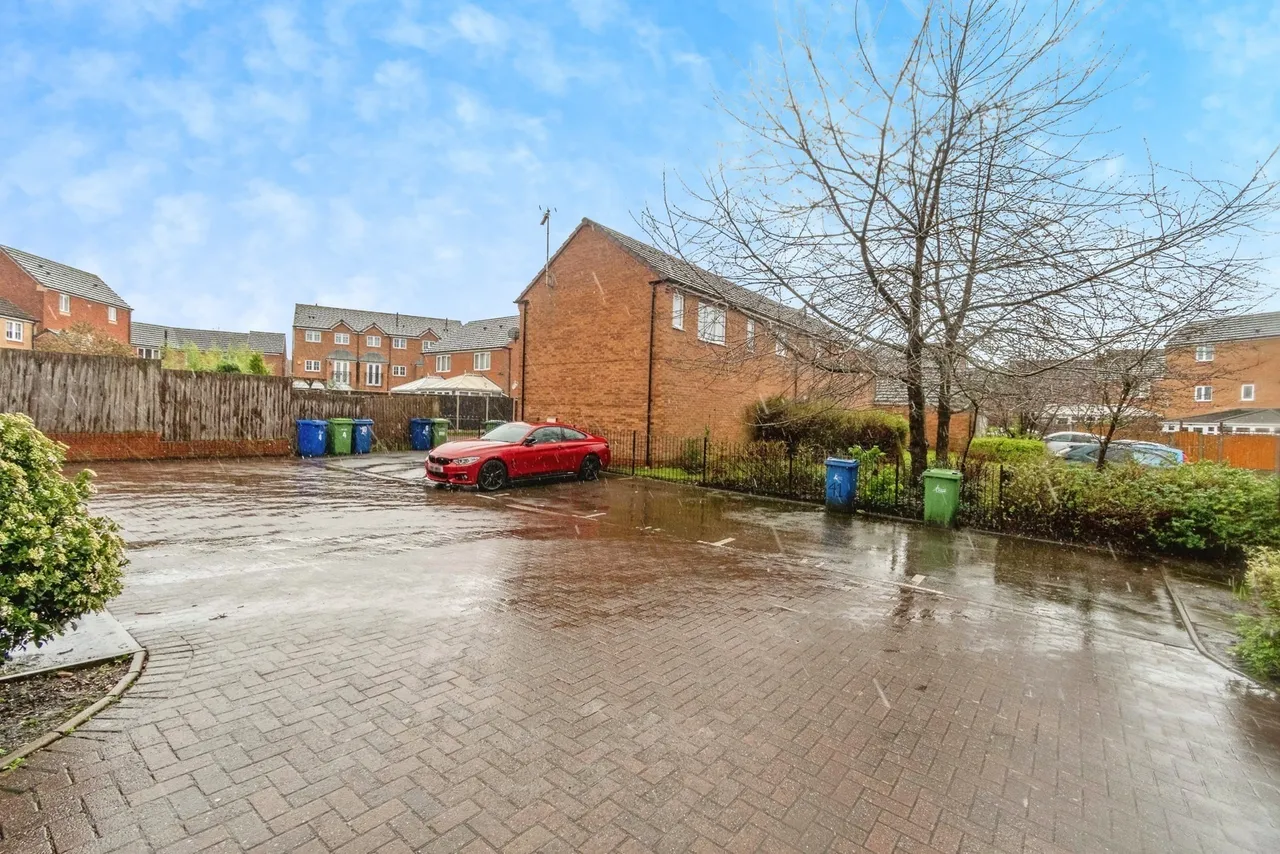 Capercaillie Drive, Cannock, Staffordshire, WS11, photo 15