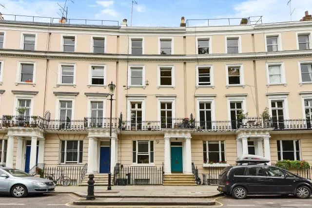 Royal Crescent, London, W11, photo 7