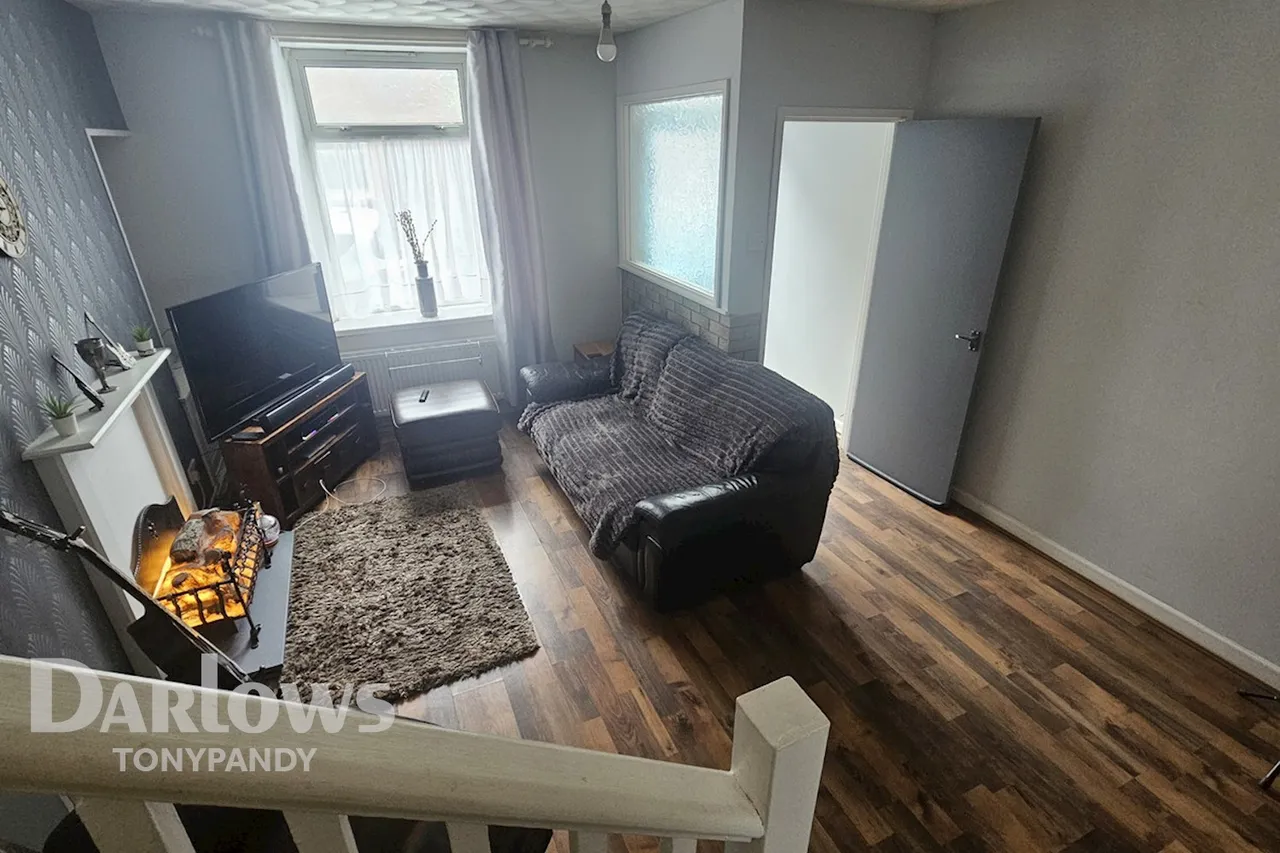 Regent Street, Treorchy, CF42, photo 2