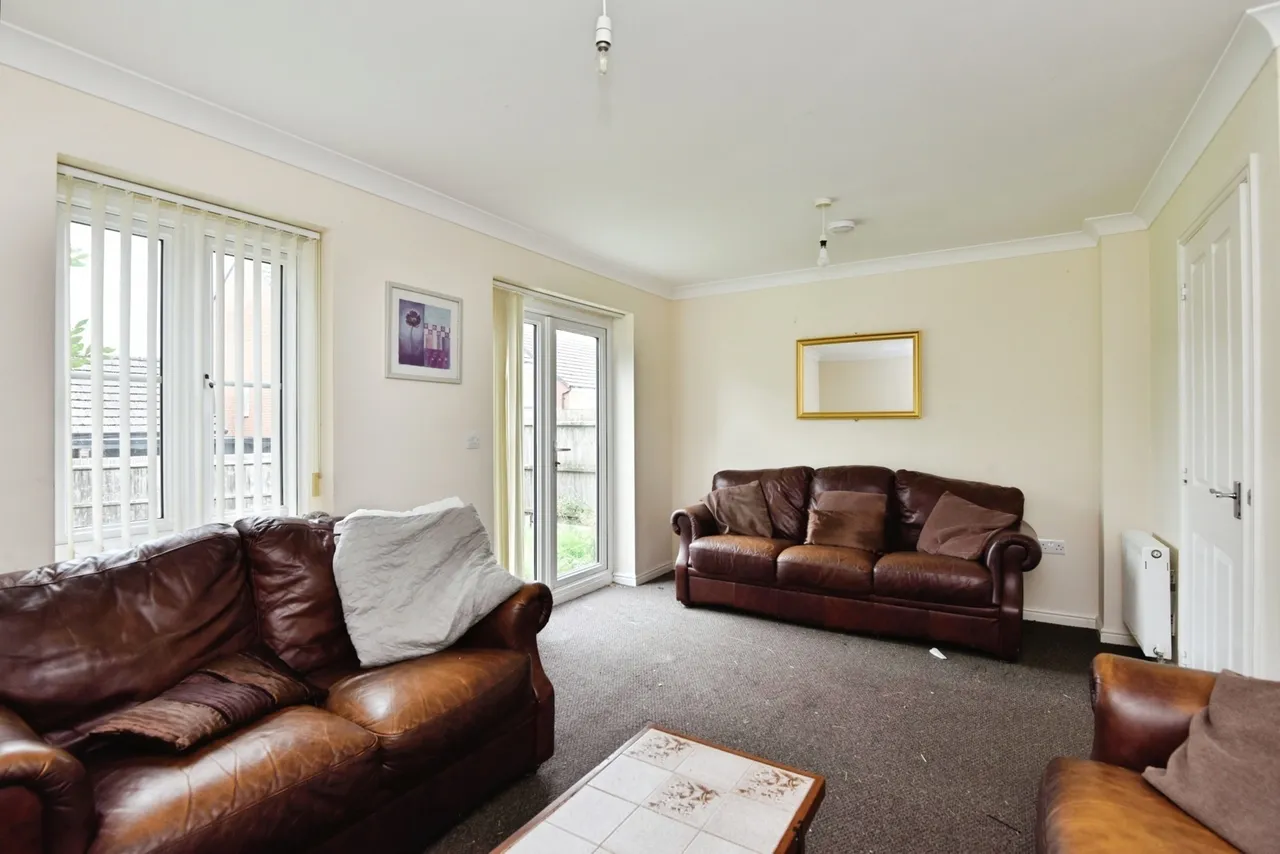 Reedmace Walk, Newcastle, ST5, photo 2