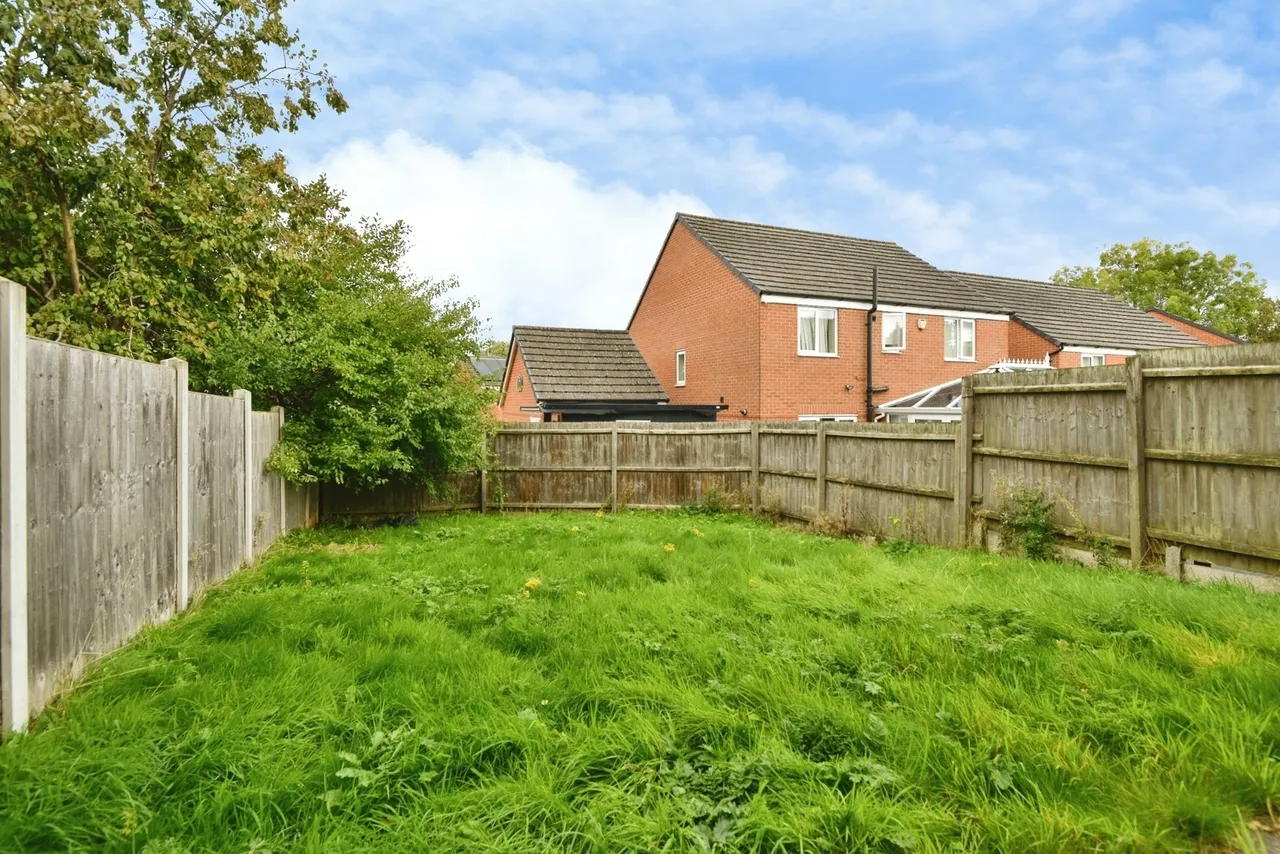 Reedmace Walk, Newcastle, ST5, photo 17