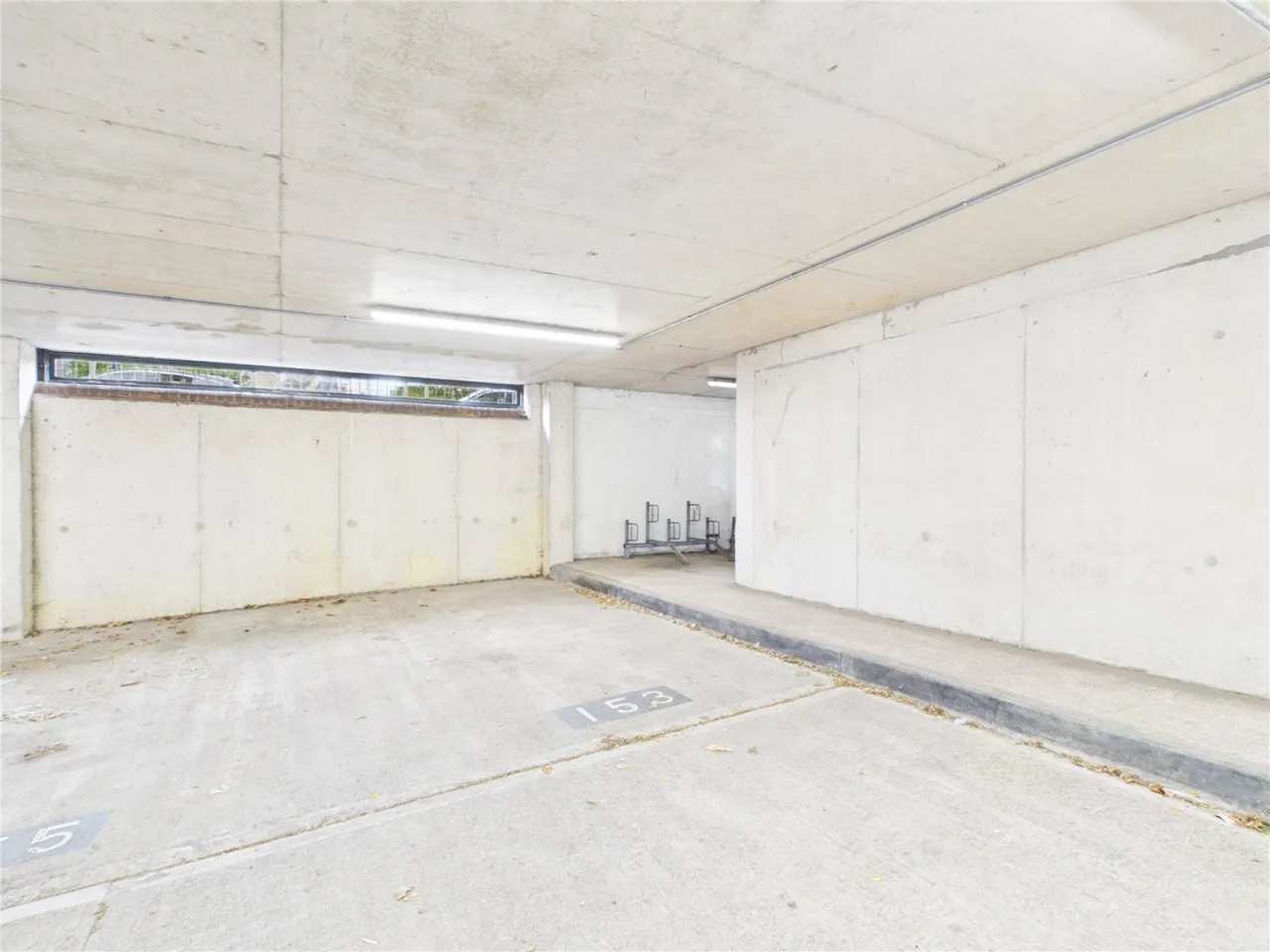 Squires Court, Bristol, BS3, photo 25
