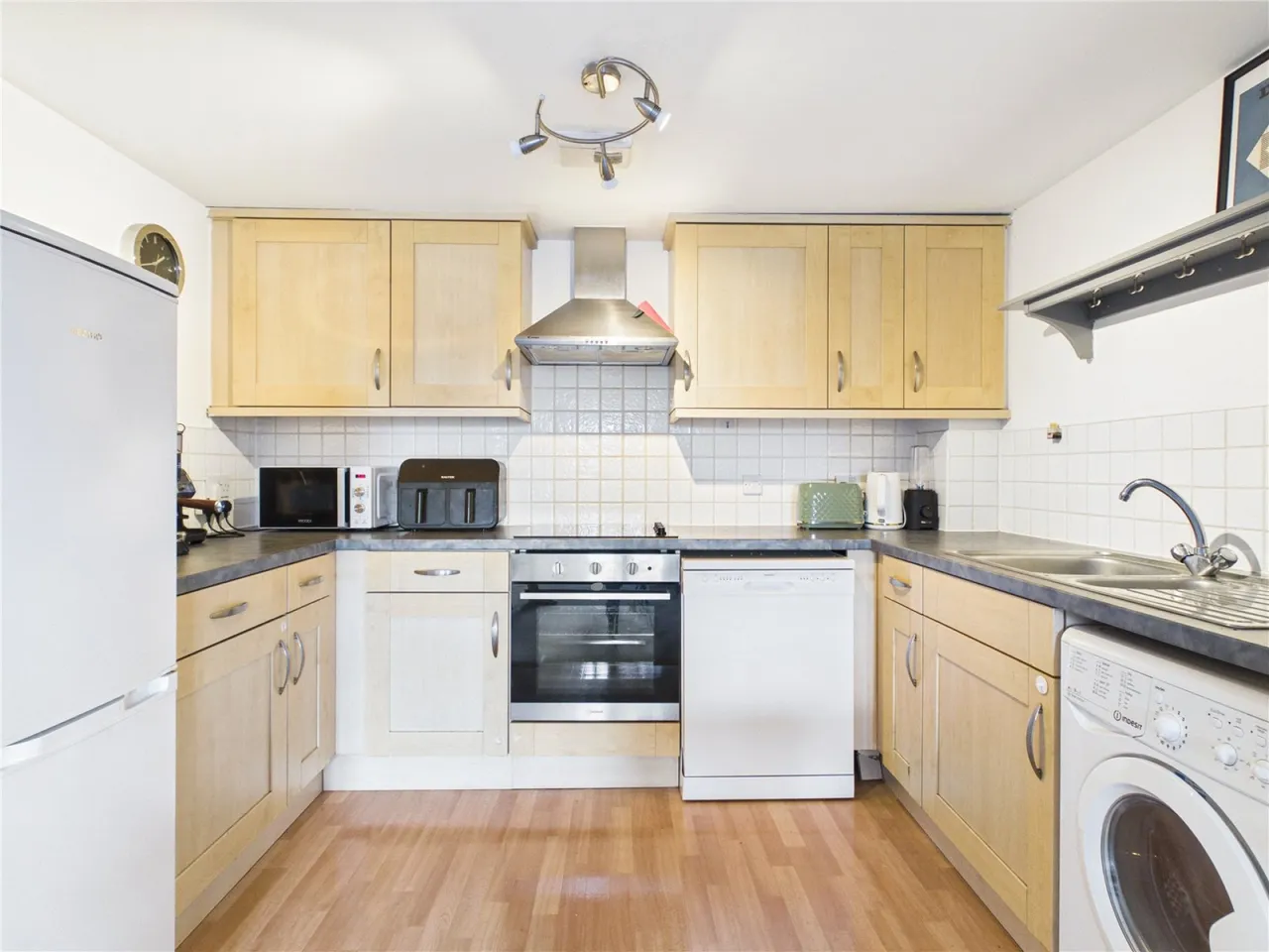 Squires Court, Bristol, BS3, photo 8