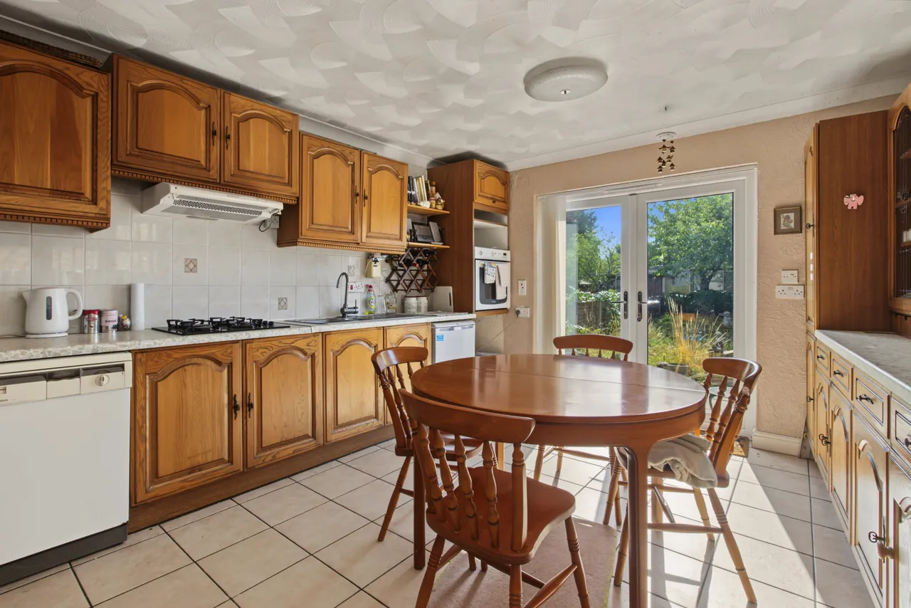 Diban Avenue, Elm Park, RM12, photo 8