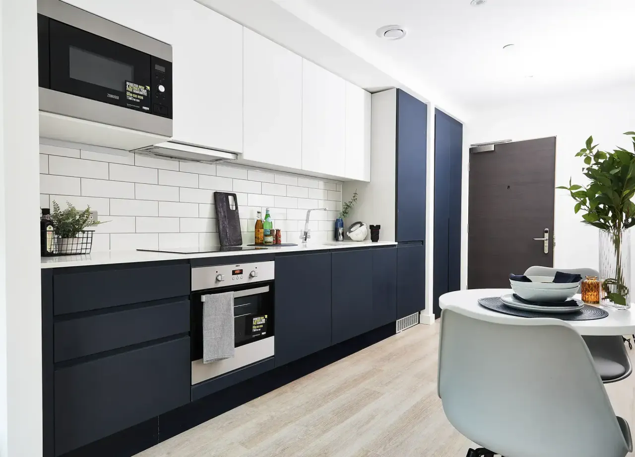 1 bed flat for sale, Circle Square, M1