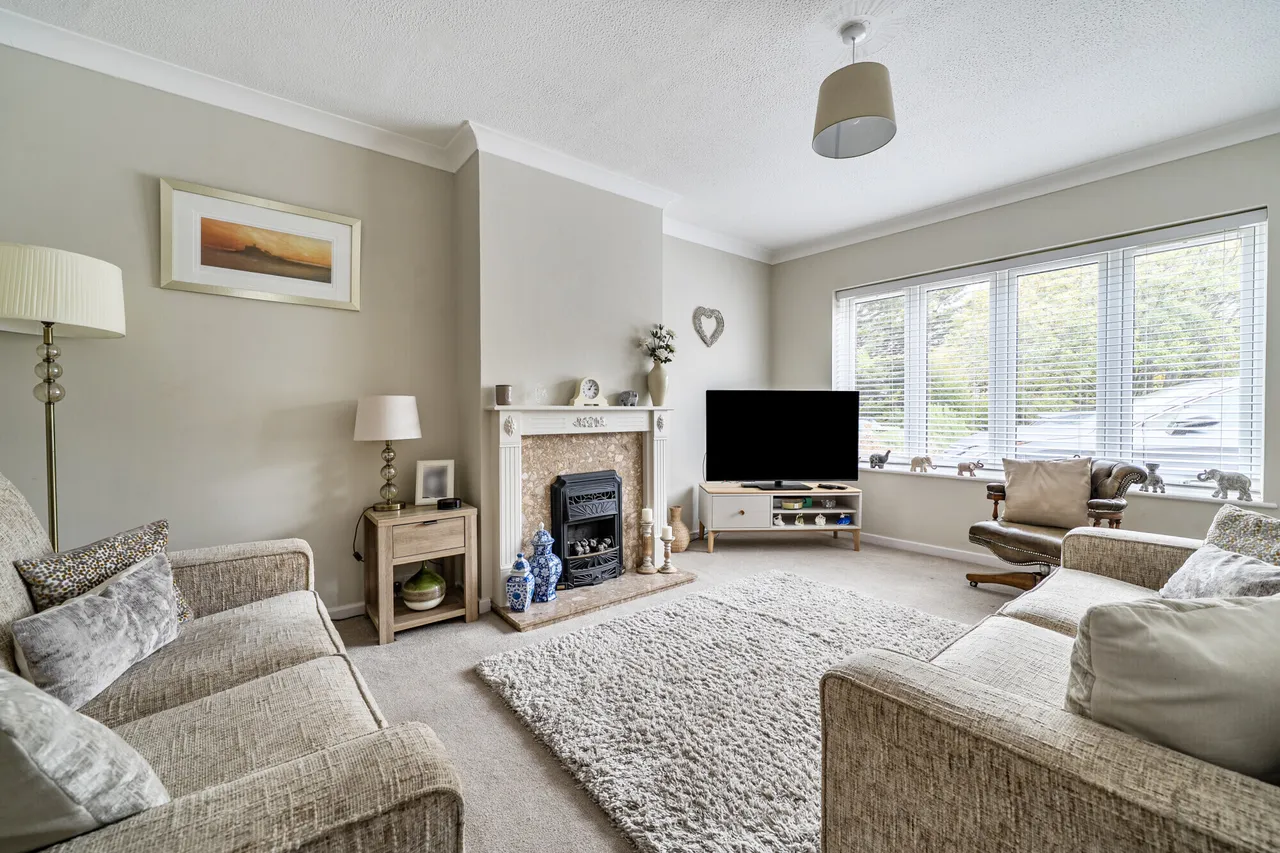 Southcourt Drive, Cheltenham, GL53, photo 4
