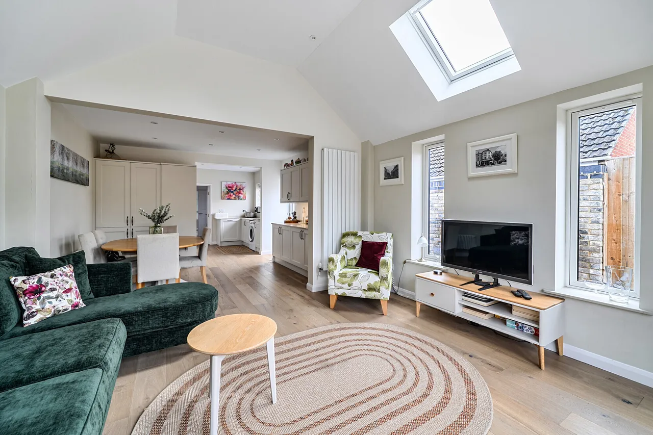 Southcourt Drive, Cheltenham, GL53, photo 10