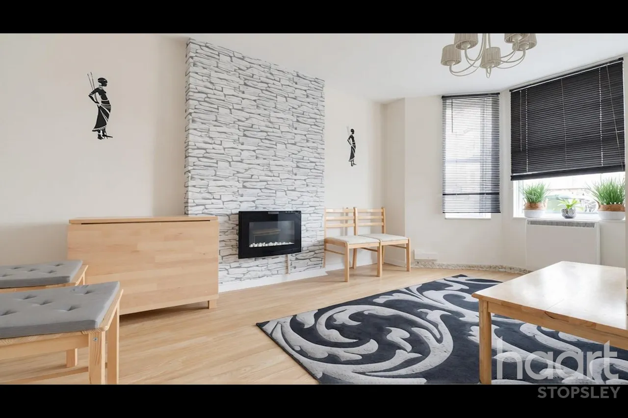 Clarendon Road, Luton, LU2, photo 6