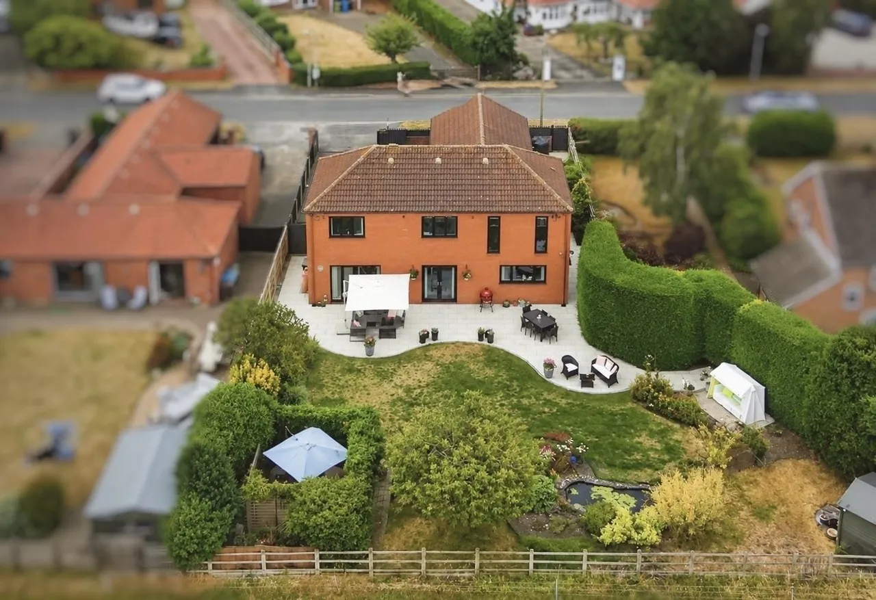 Thorpe Road, Mattersey, photo 5