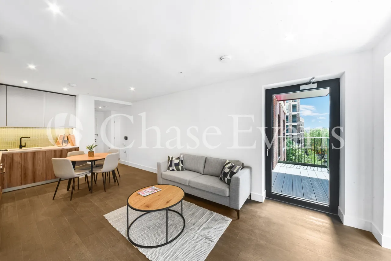 Heygate Street, Elephant And Castle, SE17, photo 2