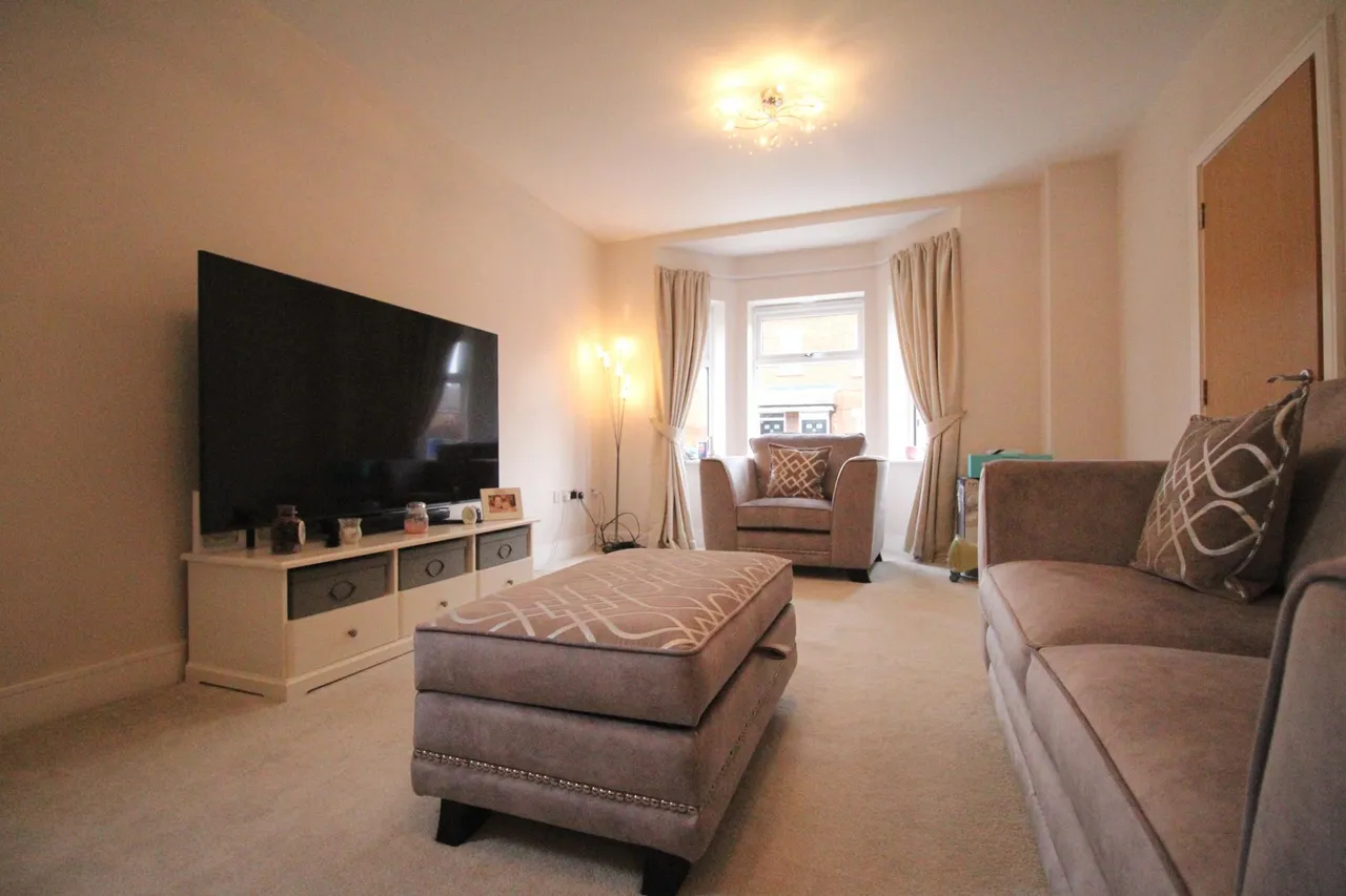Gregorys Bank, Worcester, WR3, photo 9