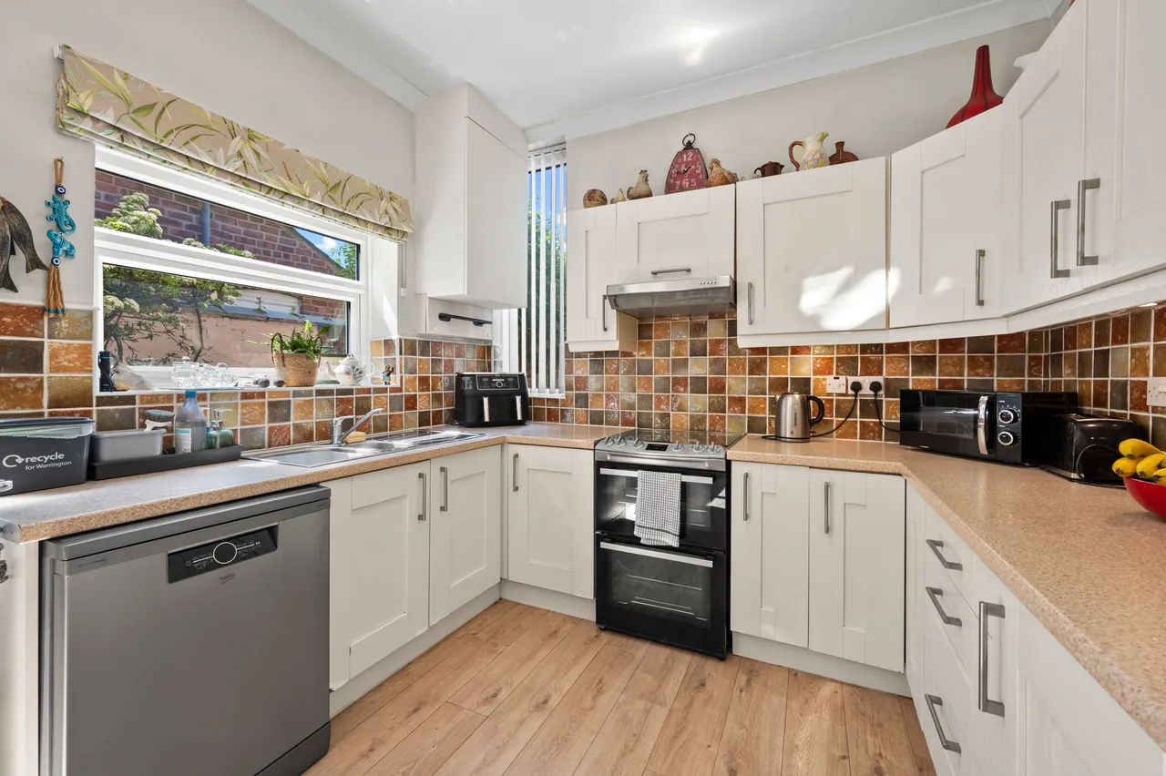 Manchester Road, Warrington, Warrington, WA1 3AN, photo 13