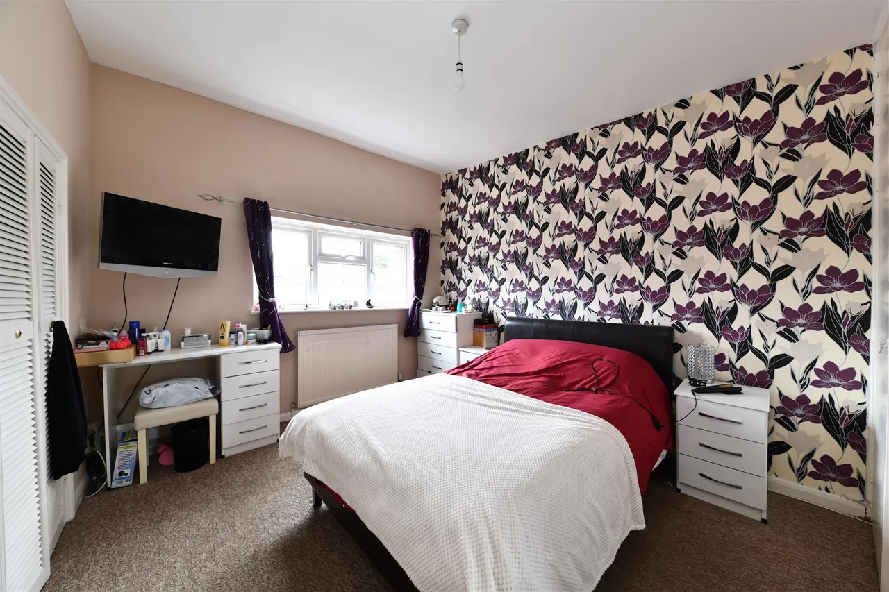 Nodes Drive, Stevenage, Herts, SG2 8AL, photo 6