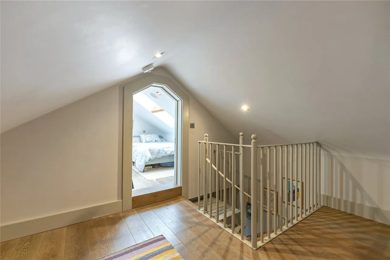 Dunstable Road, Richmond, TW9, photo 9