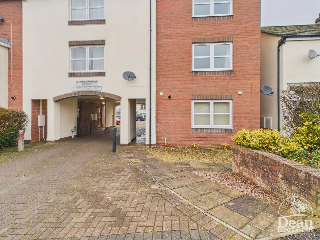 1 bed flat for sale — Rosedale Court, Cinderford