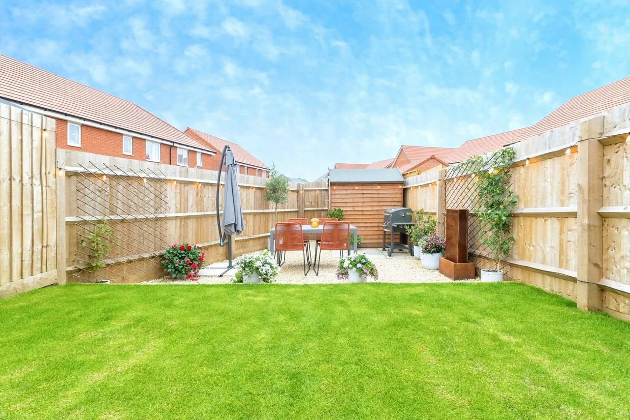 Farrington Way, Eagle Farm South, Milton Keynes, Buckinghamshire, MK17, photo 17