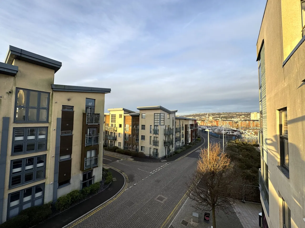 Trawler Road, Maritime Quarter, Swansea, West Glamorgan, SA1 1FZ, photo 11