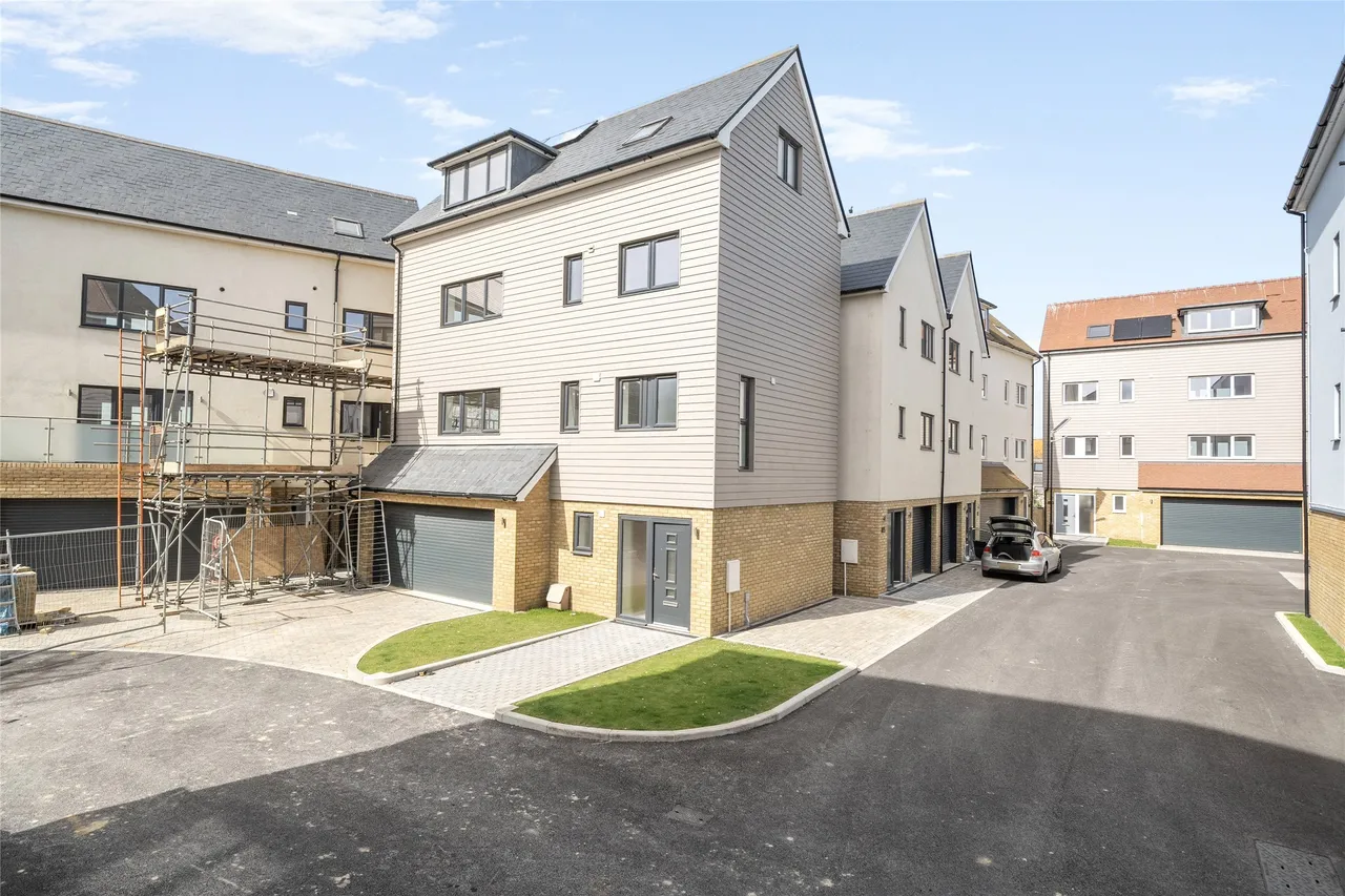 Dymchurch Road, Kent, St. Marys Bay, TN29 0HF, photo 7