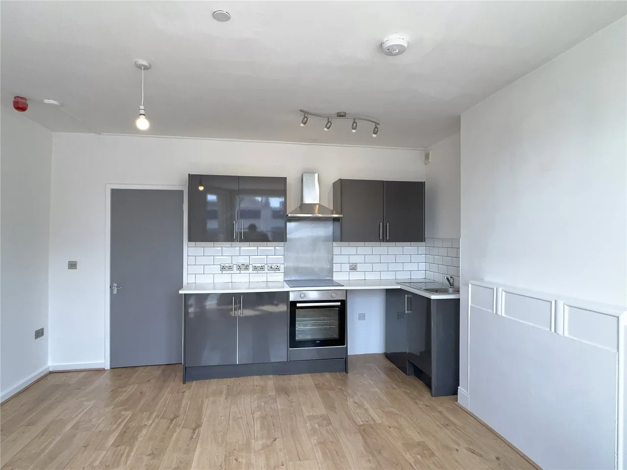 Temple Street, Llandrindod Wells, Powys, LD1 5HF, photo 4