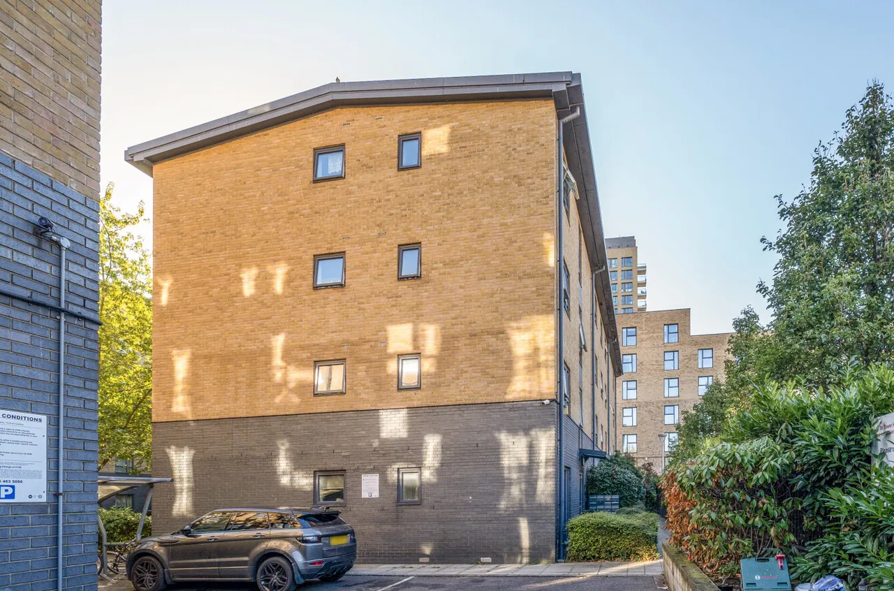 Capulet Square, London, E3, photo 11