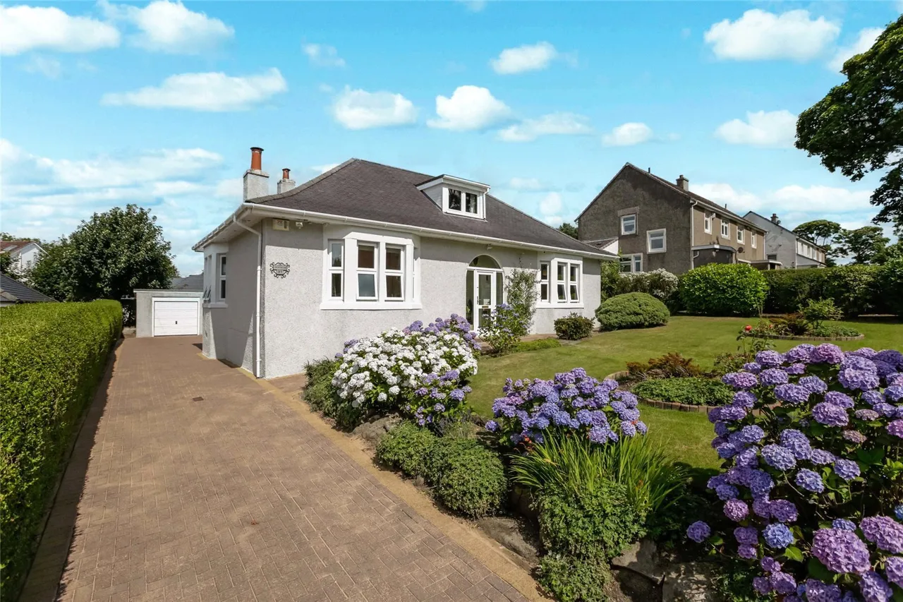 3 bed house for sale — Whitemoss Road, East Kilbride, Glasgow, South Lanarkshire, G74