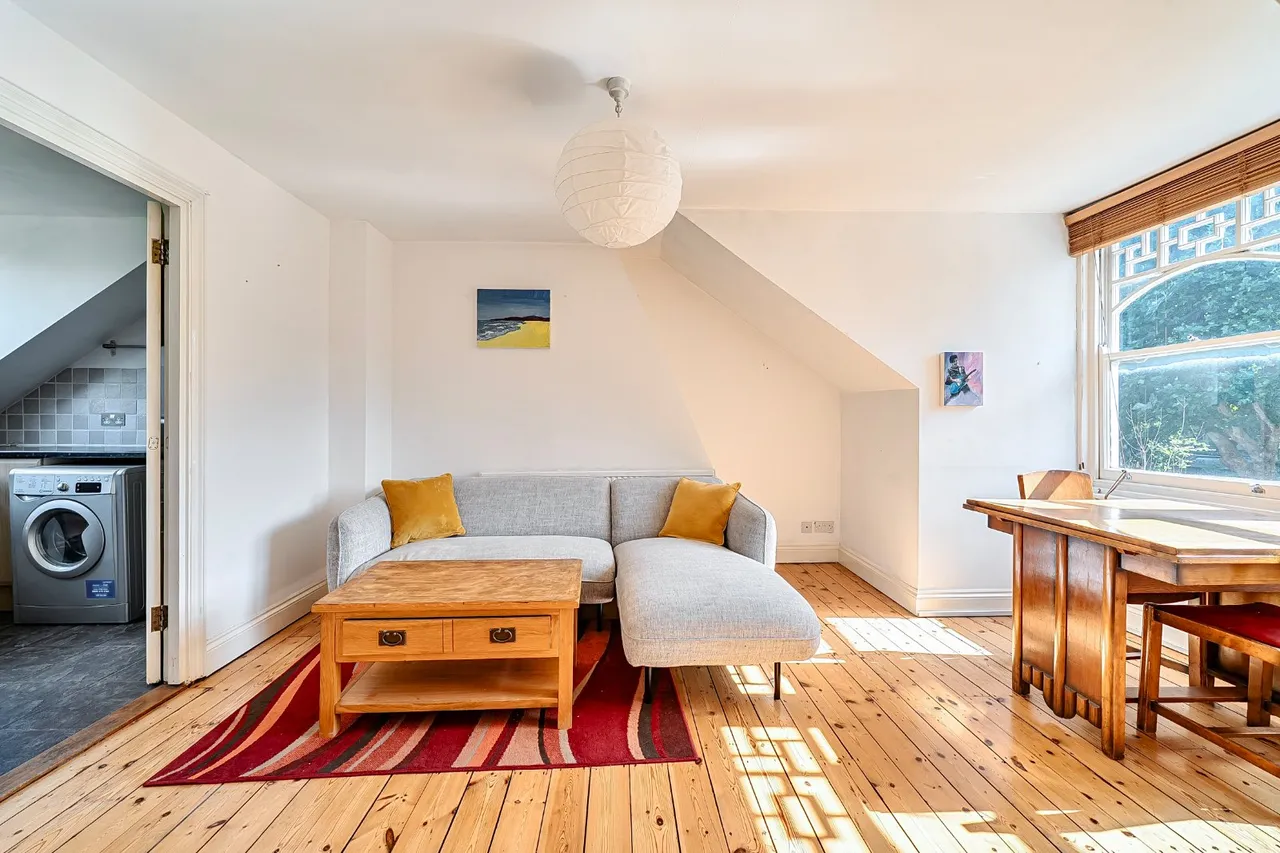2 bed flat for sale — Crouch Hill, London, N8