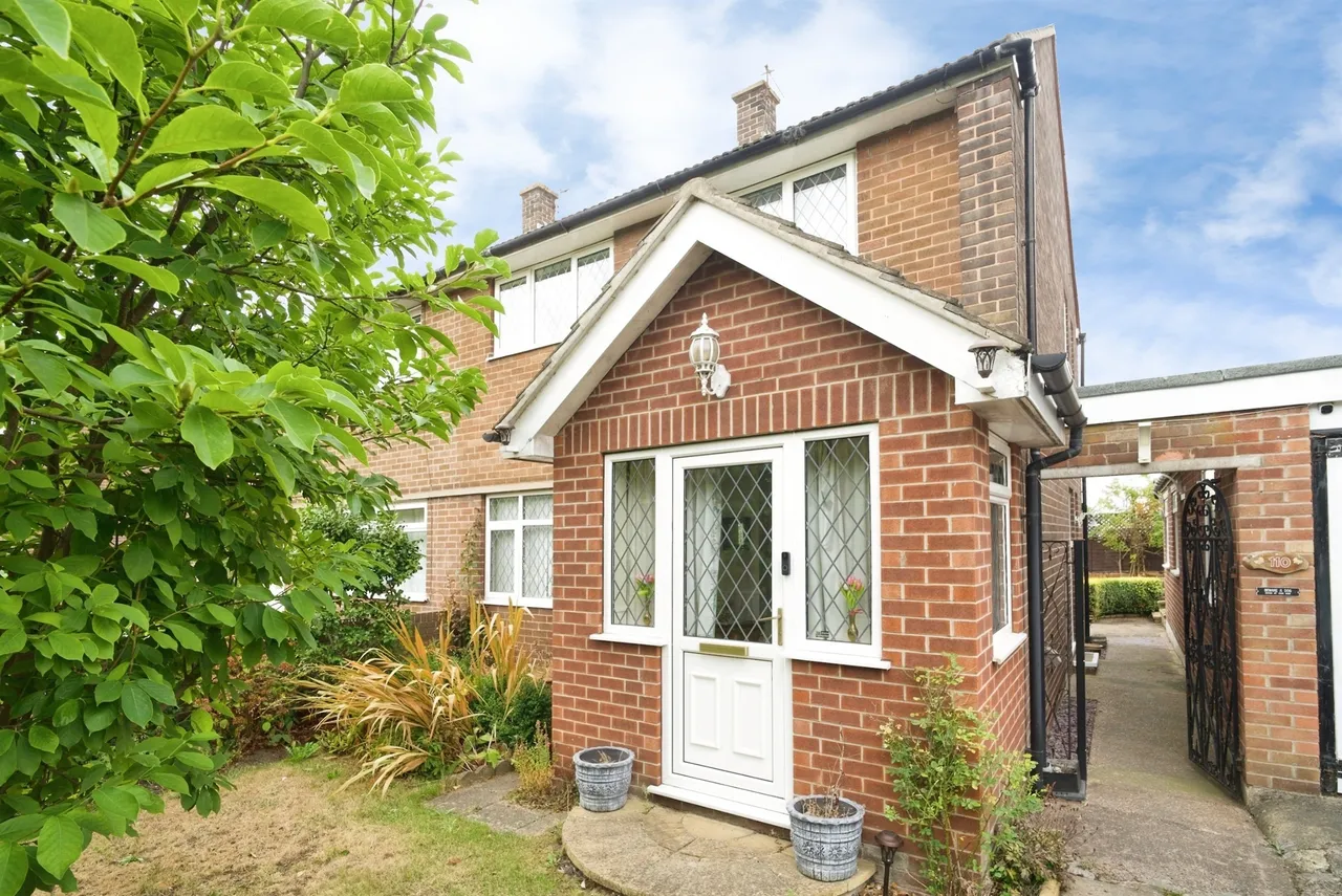 Smithies Lane, Barnsley, S71, photo 2