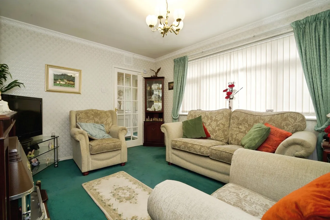 Smithies Lane, Barnsley, S71, photo 8