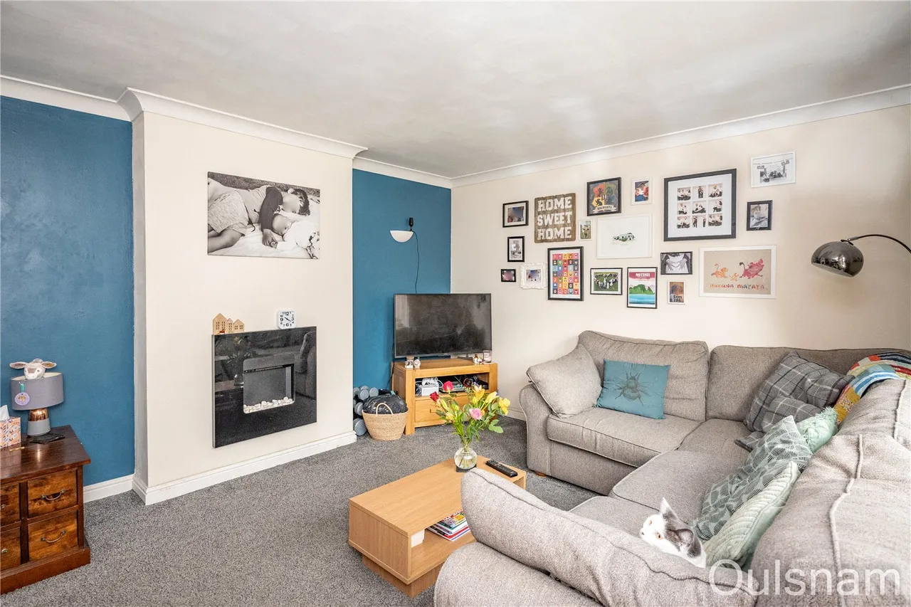 Spenser Walk, Catshill, Bromsgrove, Worcestershire, B61 0NE, photo 5