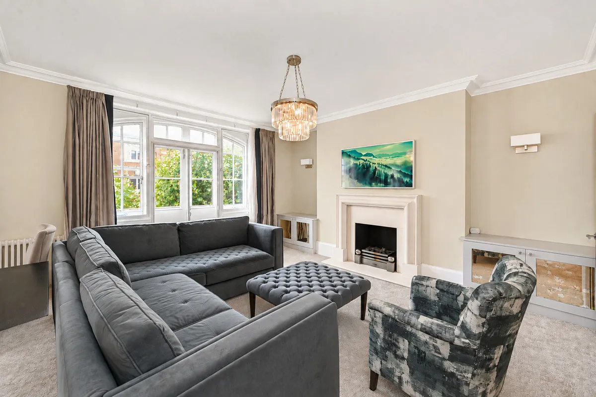 Abingdon Villas, London, W8, photo 2