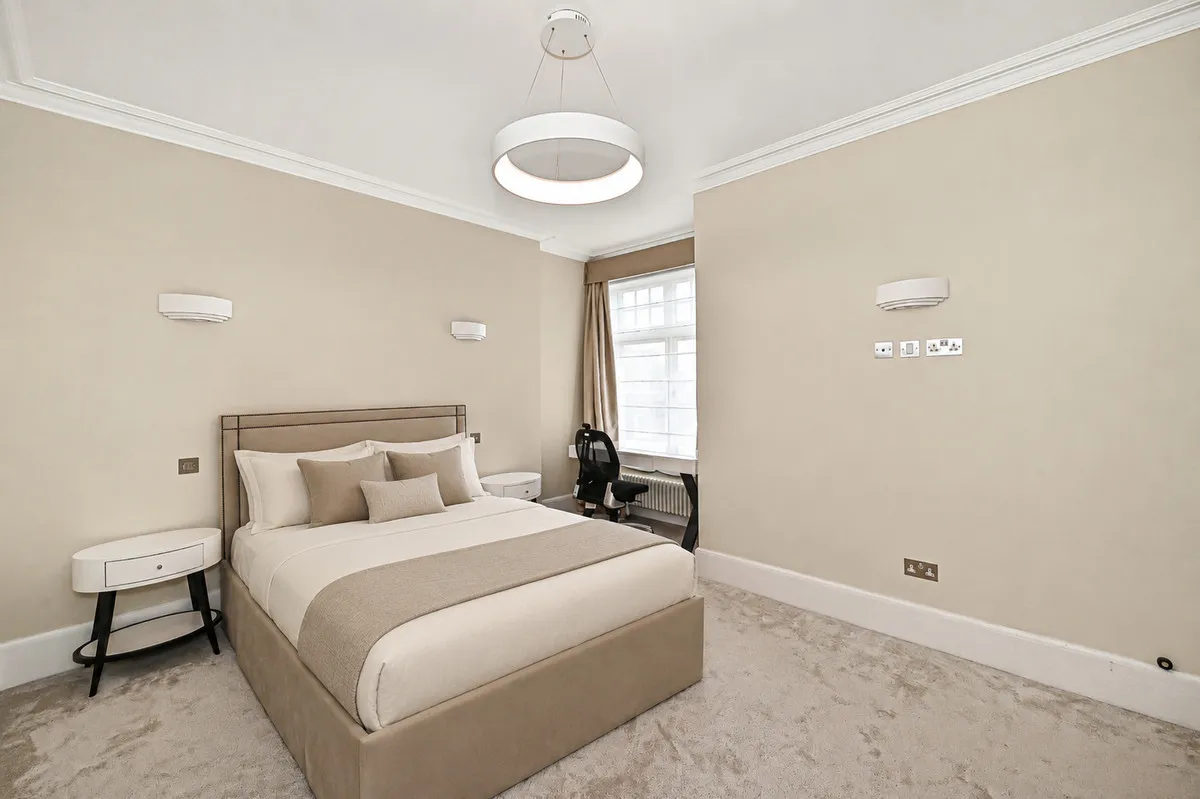 Abingdon Villas, London, W8, photo 15