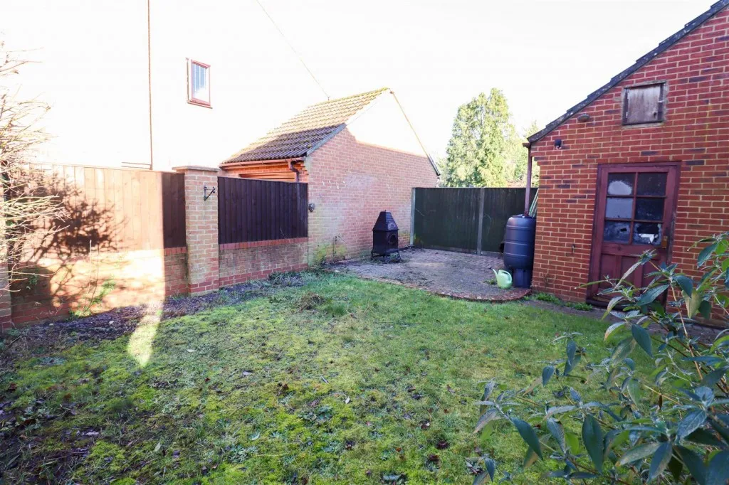 Azalea Gardens, Church Crookham, photo 16