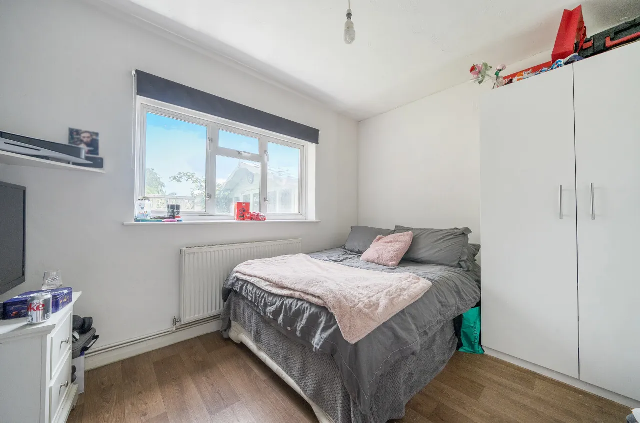 Appledore Avenue, Bexleyheath, DA7, photo 13