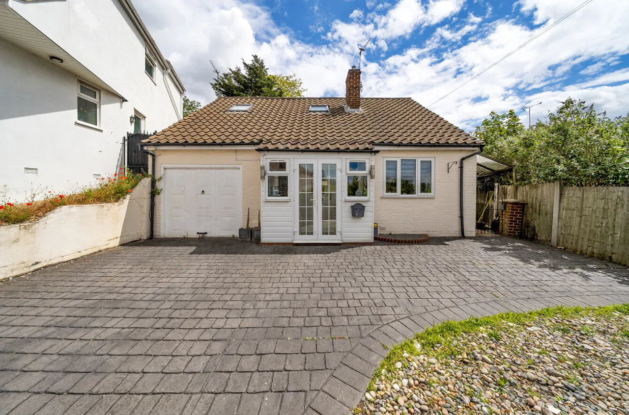 Appledore Avenue, Bexleyheath, DA7, photo 14