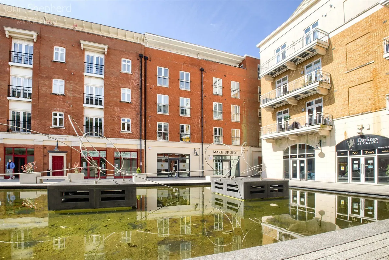 Waterside, Dickens Heath, B90, photo 8