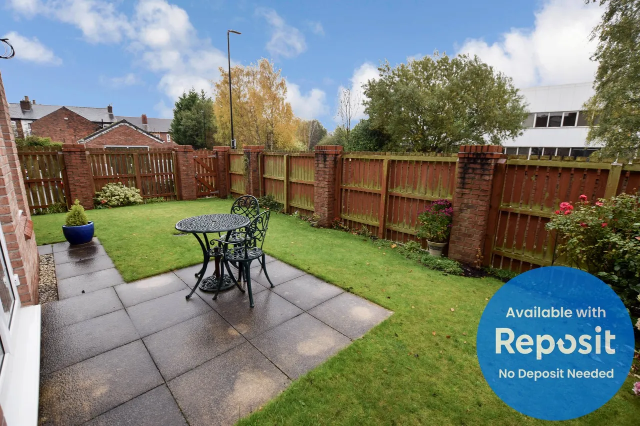 Great Oak Drive, Altrincham, WA15, photo 10