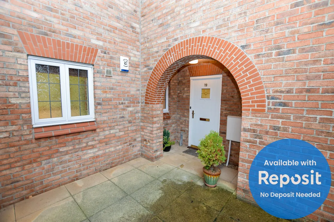 Great Oak Drive, Altrincham, WA15, photo 12