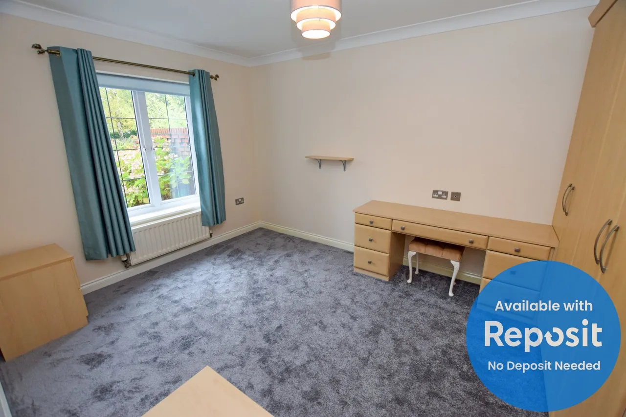 Great Oak Drive, Altrincham, WA15, photo 6