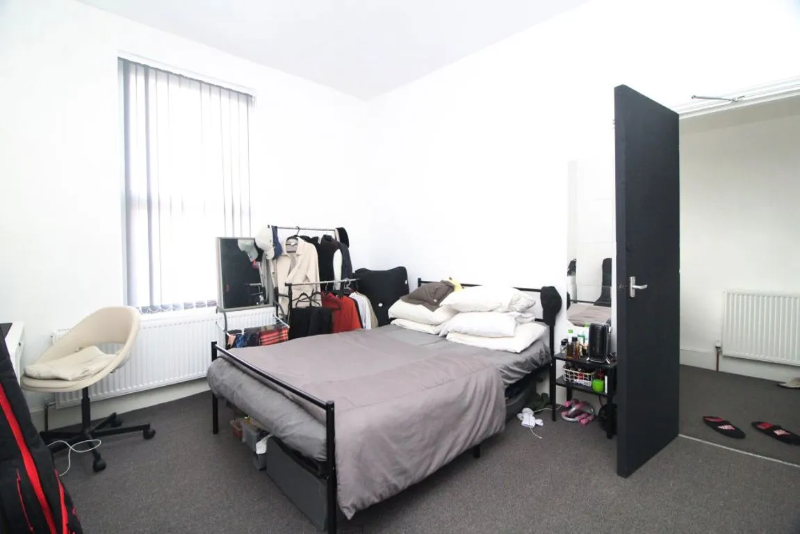 Filey Street, S10, photo 3