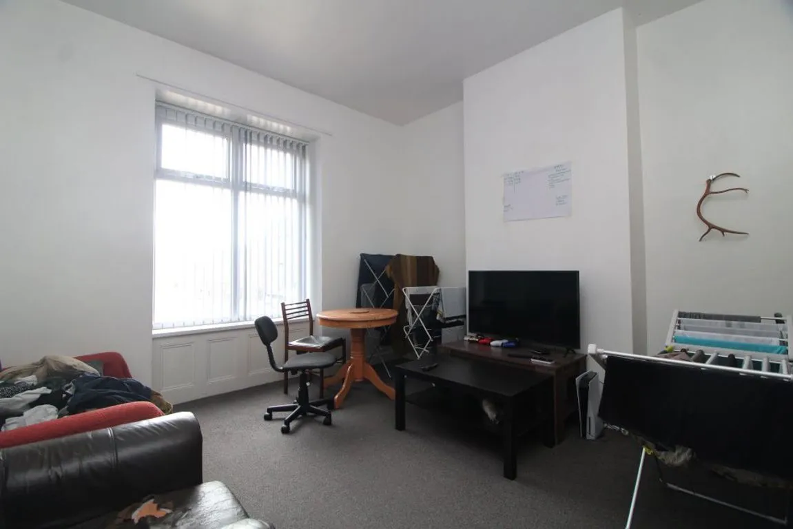 Filey Street, S10, photo 8